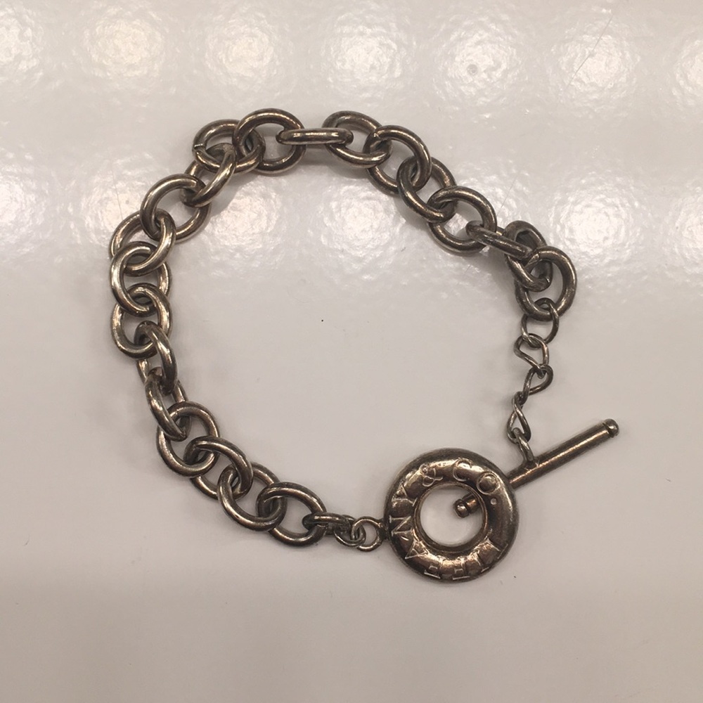 Beautiful Tiffany & co toggle bracelet